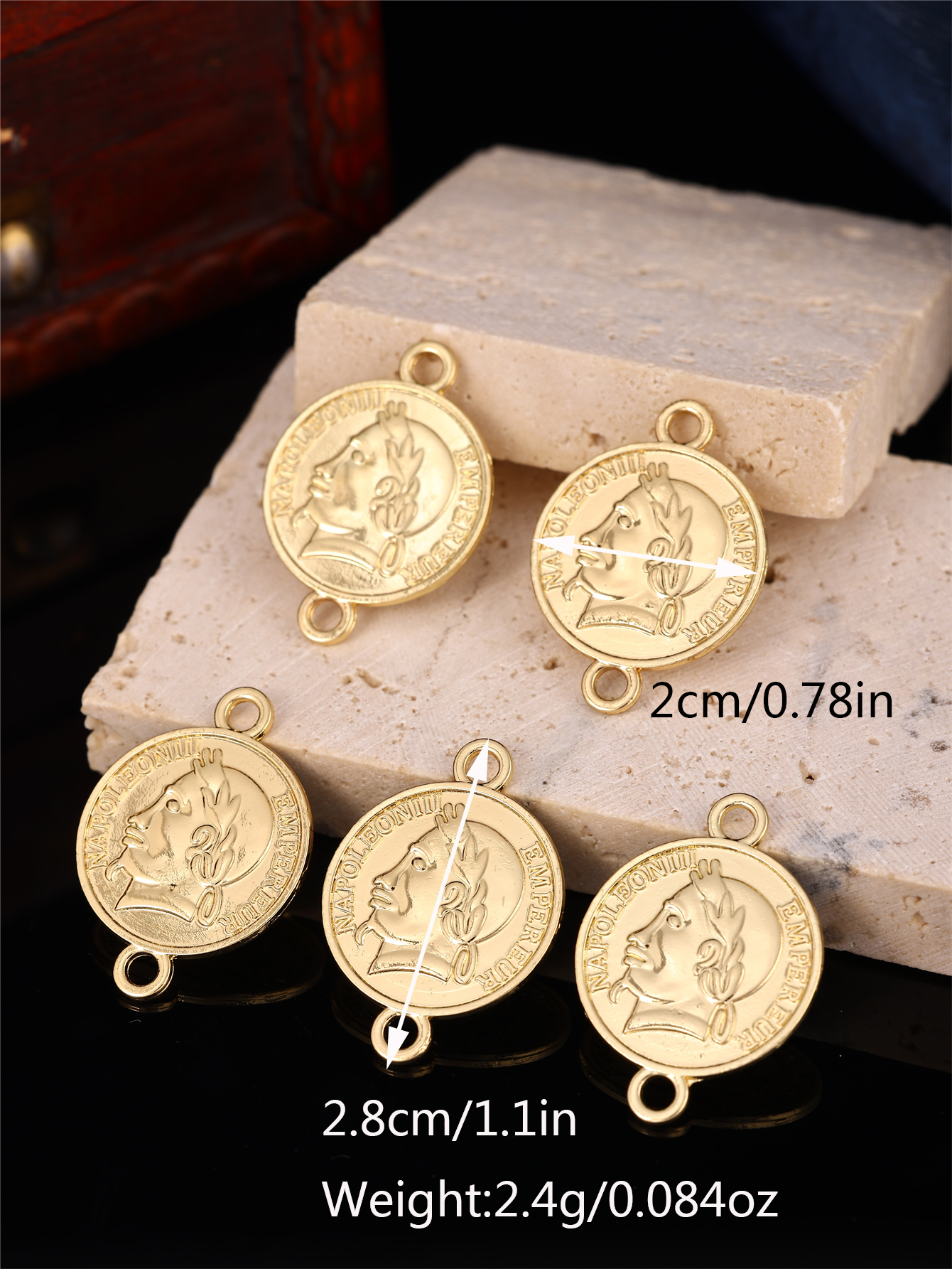 Coin-Shaped DIY Women's Robe A - Vintage Jewelry Collection 评论和价格