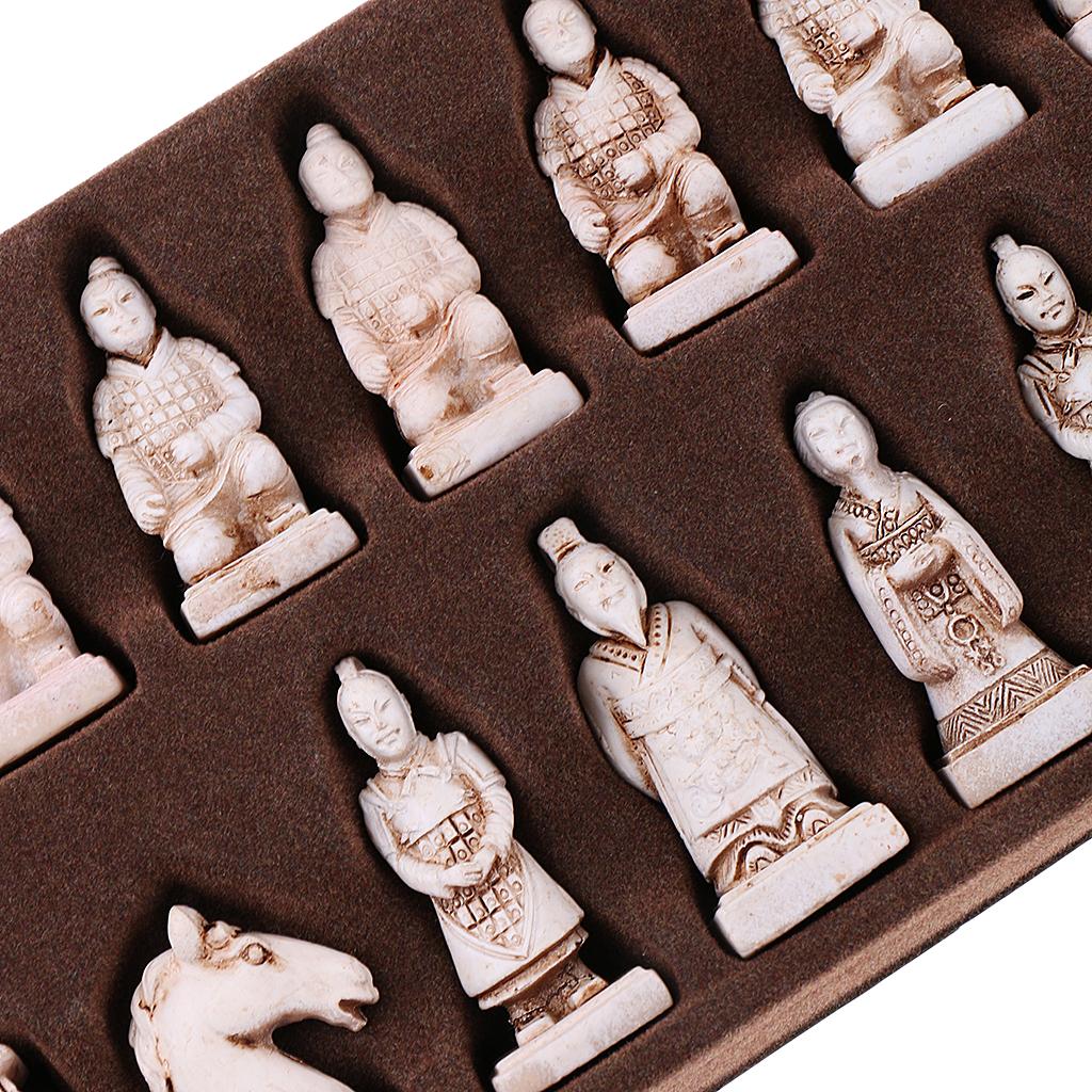 Vintage Chess Game Resin Foldi - Vintage Collectible Board Games 评论和价格