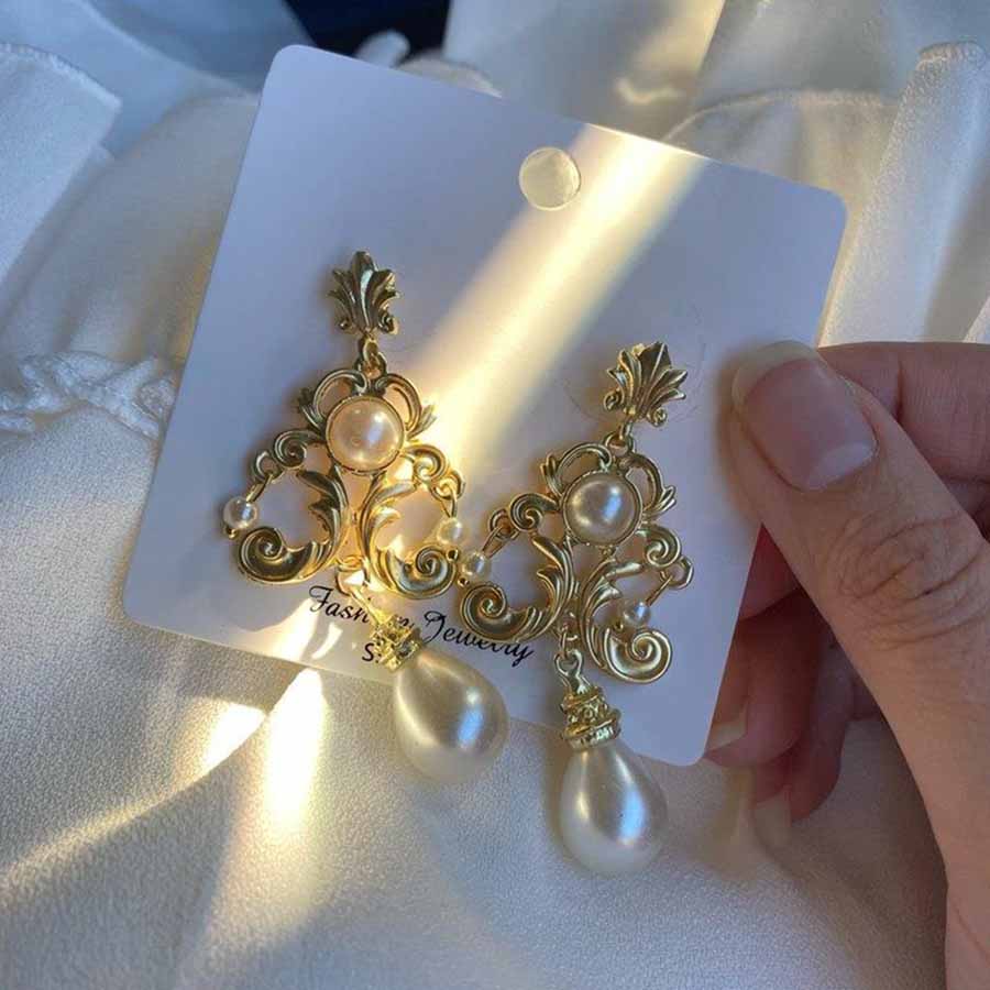 Retro Luxury Baroque Bride Ear - Vintage Collectible Figures 评论和价格