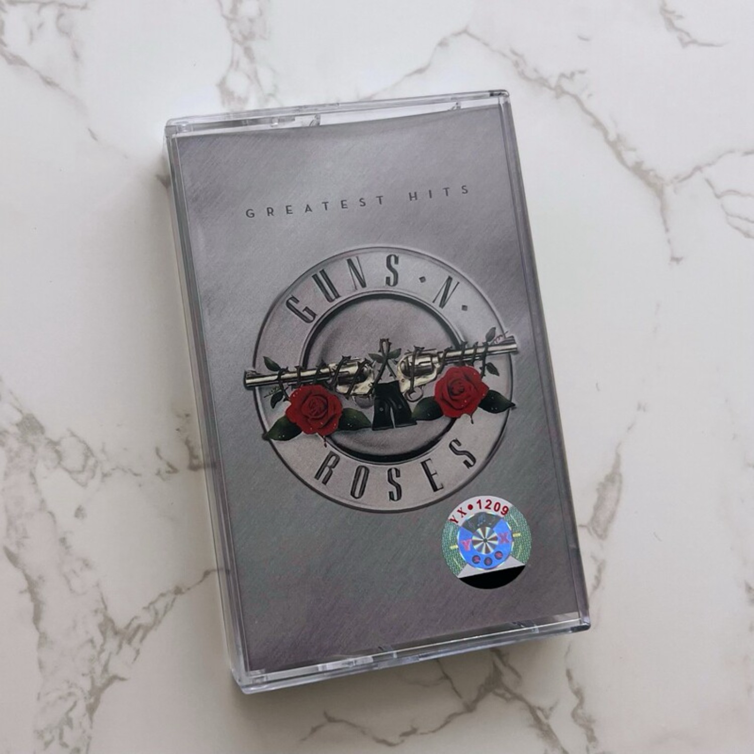 Guns N' Roses Greatest Hits Ha - Vintage Collectible Guns 评论和价格